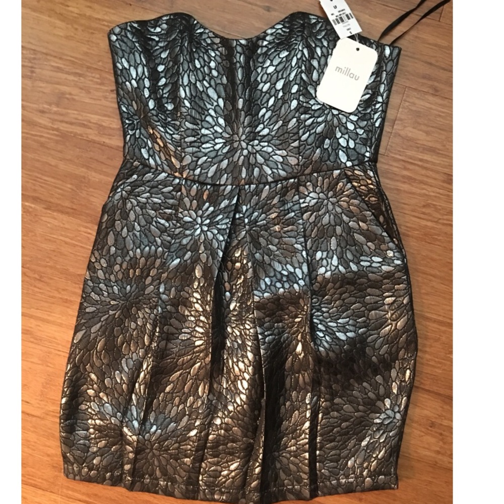 Millou LF BRAND NEW DRESS